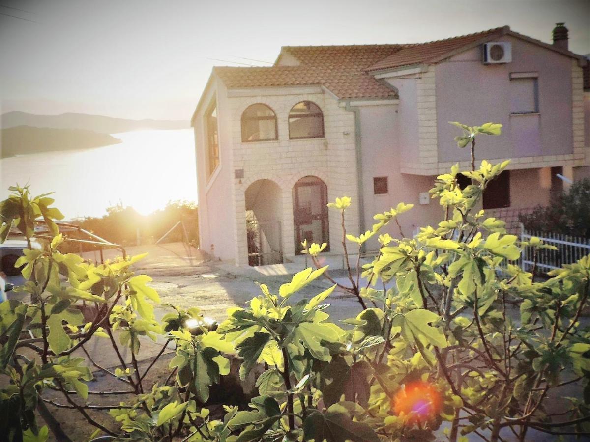 טרוגיר Dream View Apartments Dalmatia מראה חיצוני תמונה